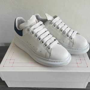 Alexander McQueen Sneaker size 37